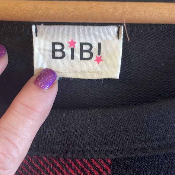 NWOT BiBi Checkered Print Color
Block Sweater sz XL - Picture 5 of 5